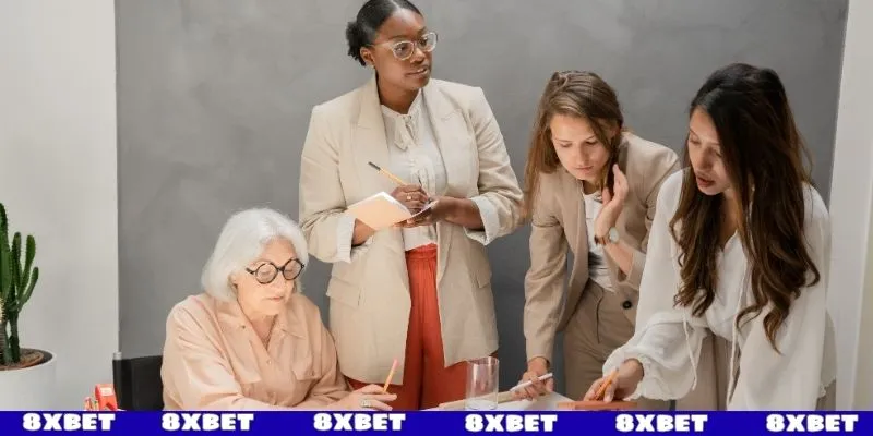 Tác giả luôn đứng sau thành công nhà cái